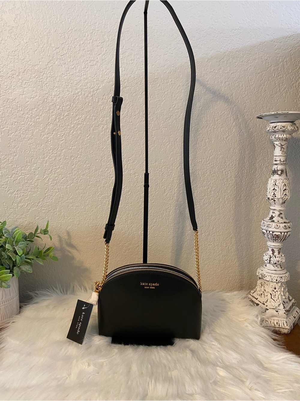 kate spade black leather crossbody with gold chain - Picture 2 of 13